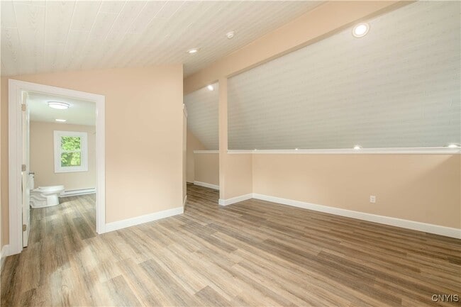 Building Photo - 141 Engles Rd