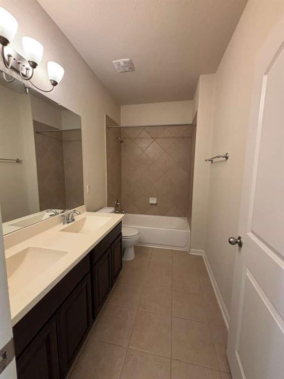 Building Photo - 2925 Scout Pony Dr