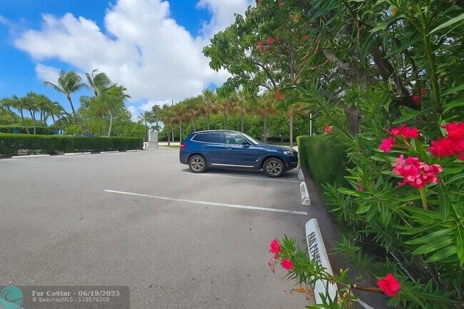 Building Photo - 6000 N Ocean Blvd