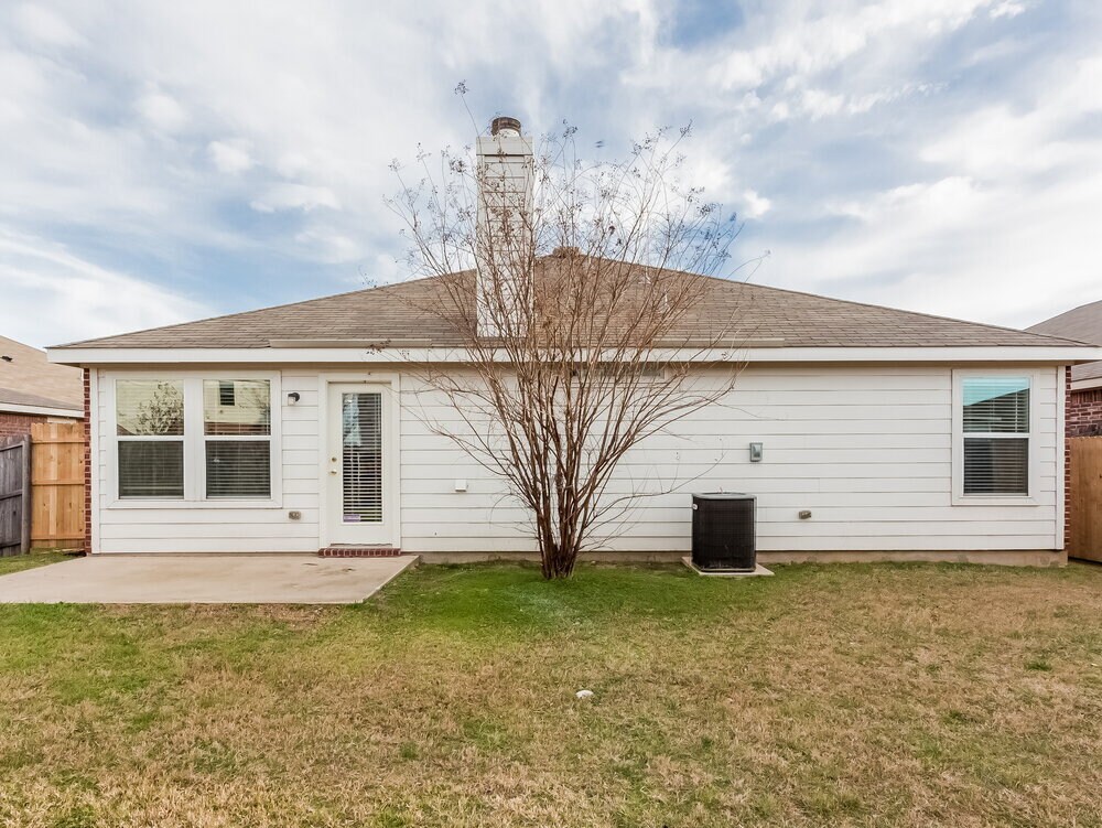 Building Photo - 6229 Chalk Hollow Dr