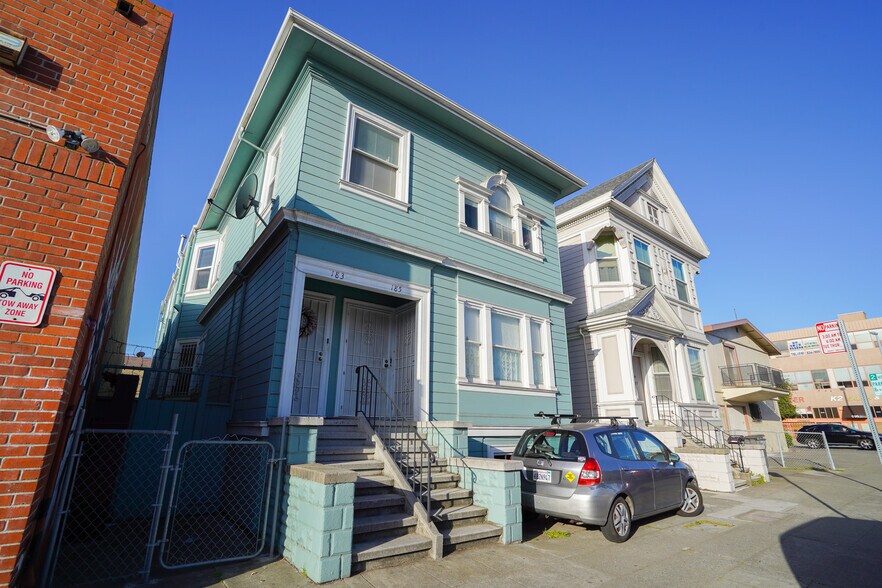 Building Photo - 185 10th St