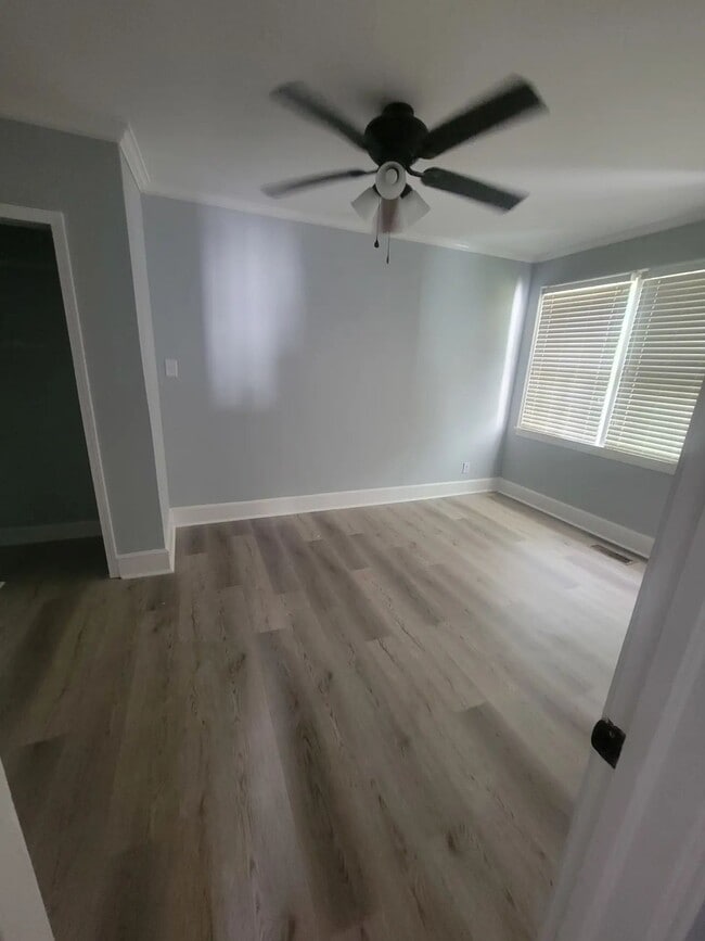 Building Photo - Sylvian