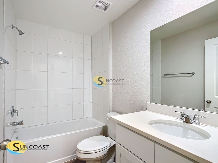 Building Photo - 15831 SW 34th Court Rd