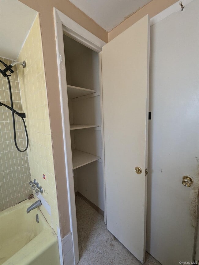 Building Photo - 7416 Star Dust Dr