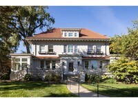 Building Photo - 2700 W Lake of the Isles Pkwy