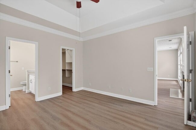 Building Photo - 13375 Avensong Crossing