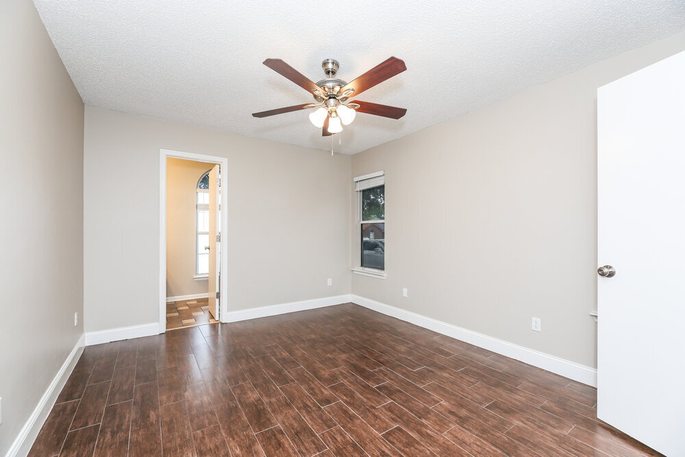 Building Photo - 12356 Sondra Cove Ct