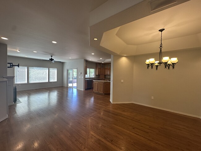Building Photo - 3226 Chandler Egan Dr