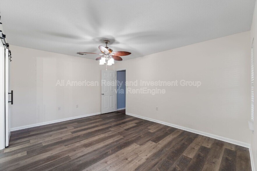 Building Photo - 602 Ironwood Dr