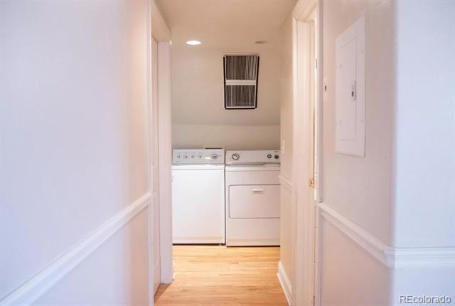 Building Photo - 1070 N Marion St