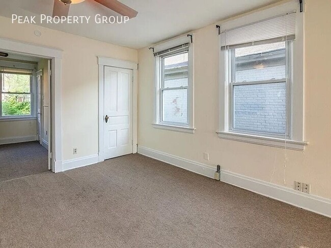 Building Photo - 2318 Chickasaw St