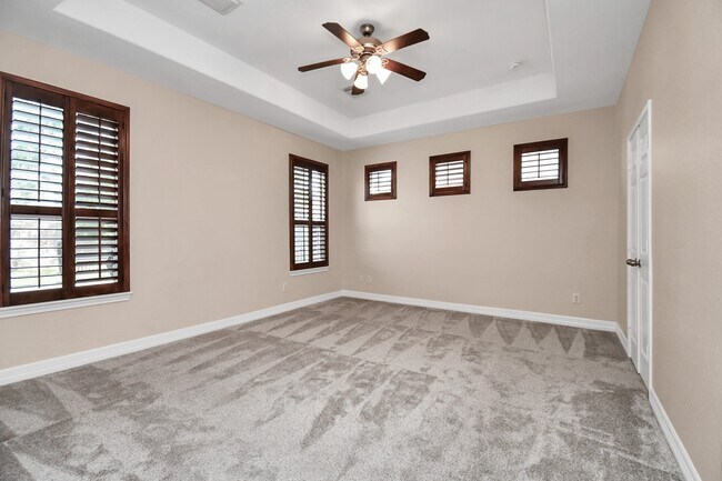 Building Photo - 2923 Manchester Cove