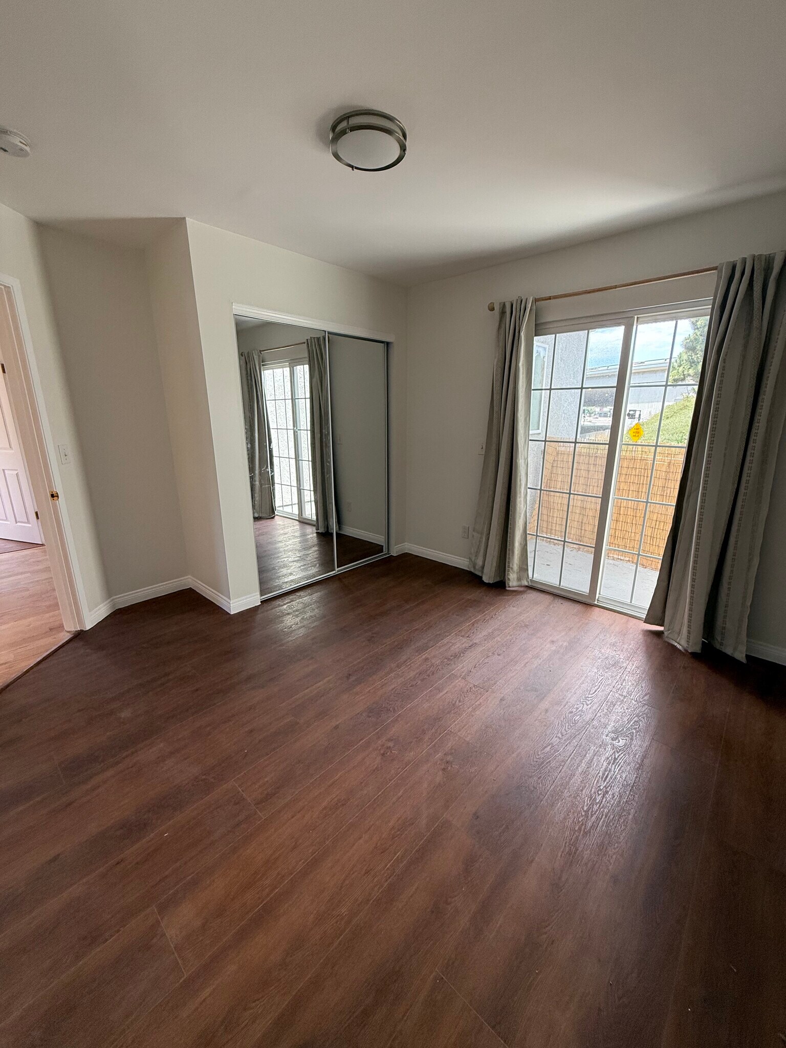 Building Photo - 2446 S Centinela Ave