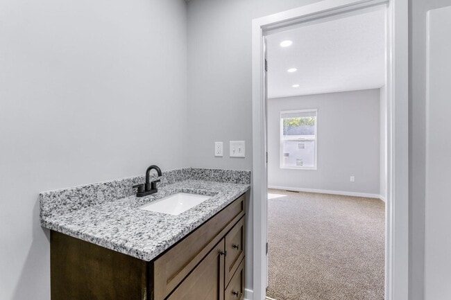 Building Photo - 388 N Franklin St