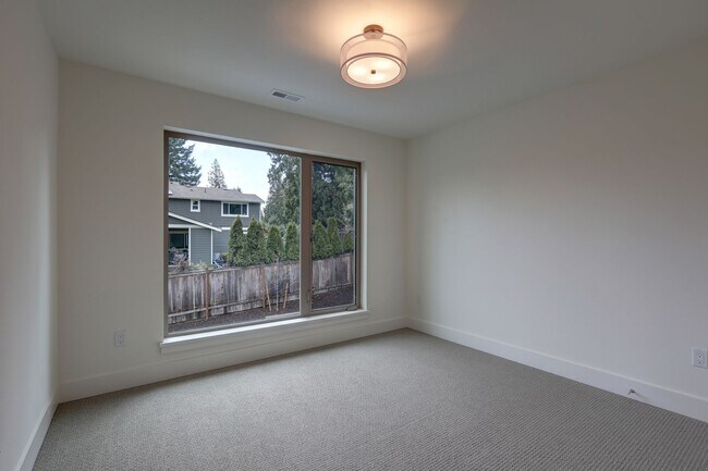 Building Photo - Brand-New 3bd + Office, 2.5ba Home Available in Perfect Kirkland Location!