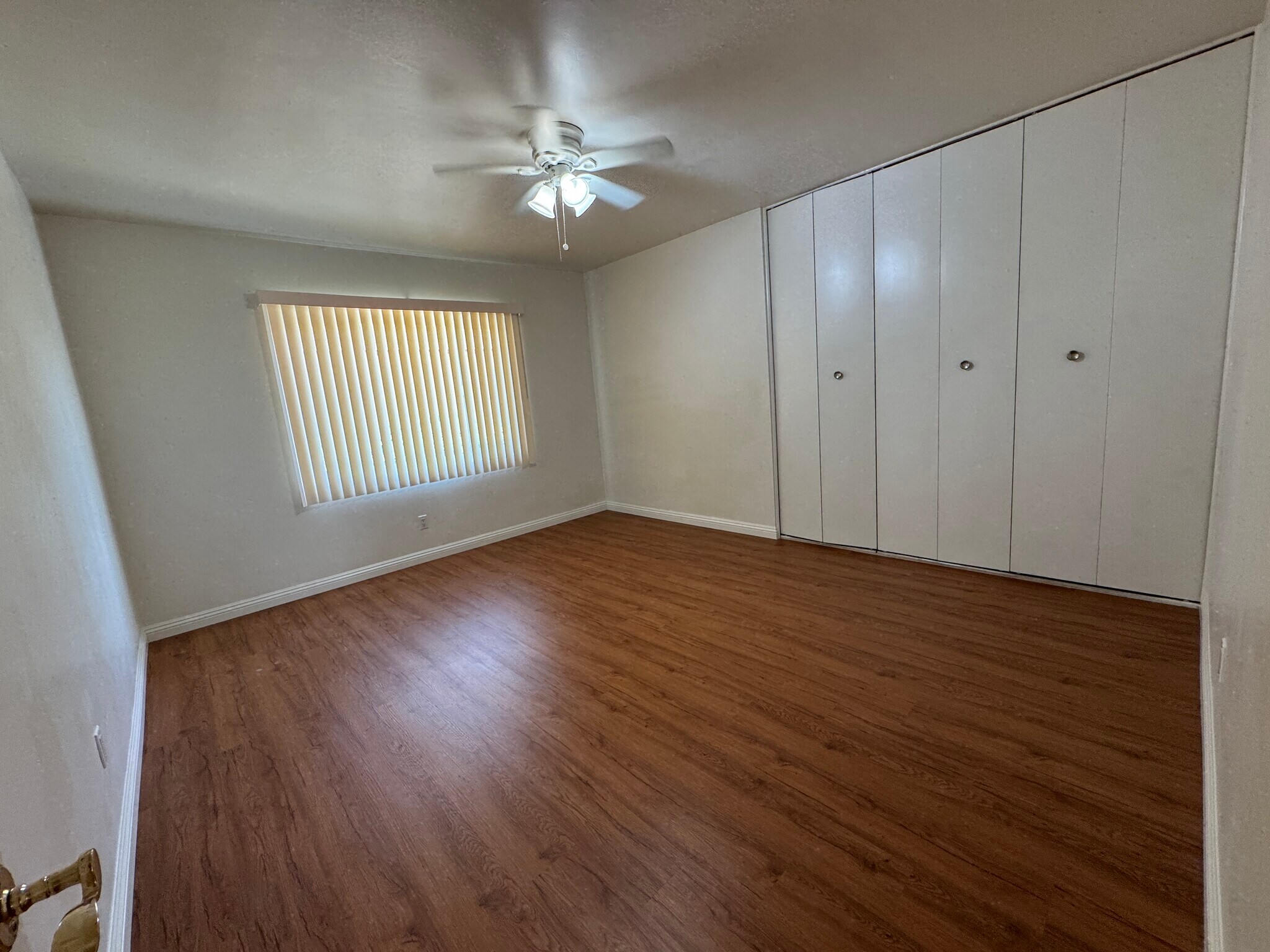 Master Bedroom - 743 Southview Rd