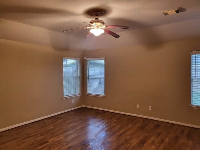 Building Photo - 5406 Meadow Canyon Dr