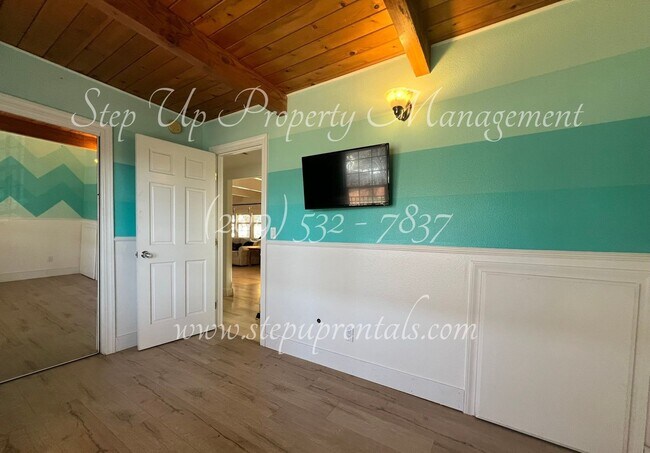 Building Photo - Stunning 3 Bedroom 2 Bath Home In Soulsbyville!!!
