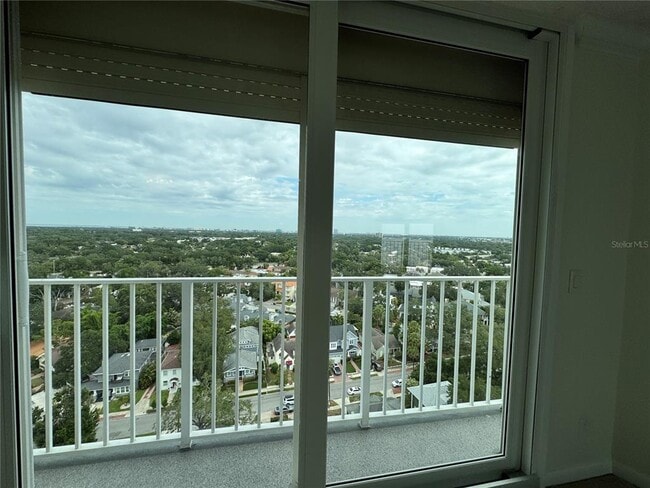 Building Photo - 2611 Bayshore Blvd