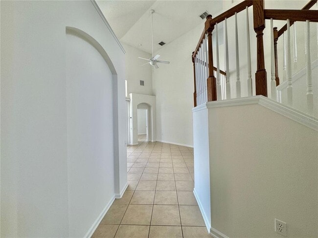 Building Photo - 8029 King Palm Cir