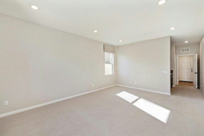 Building Photo - 7736 Citron Cir