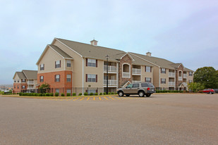 Building Photo - Willow Ridge Apartments