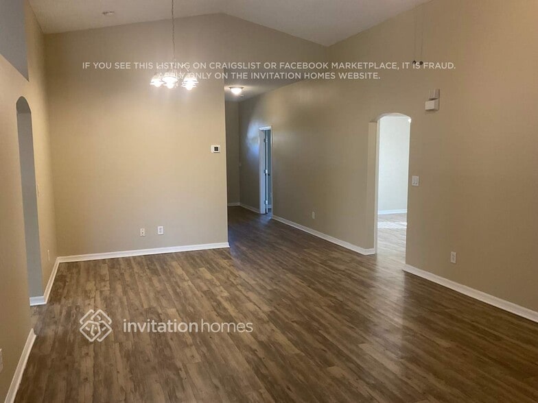 Building Photo - 4267 Mt Carmel Ln