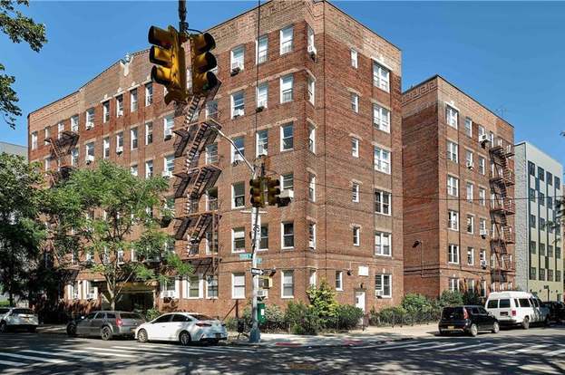 Primary Photo - 1825 Foster Ave