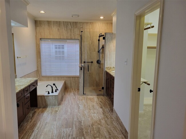 Building Photo - 1848 Nursery Rd