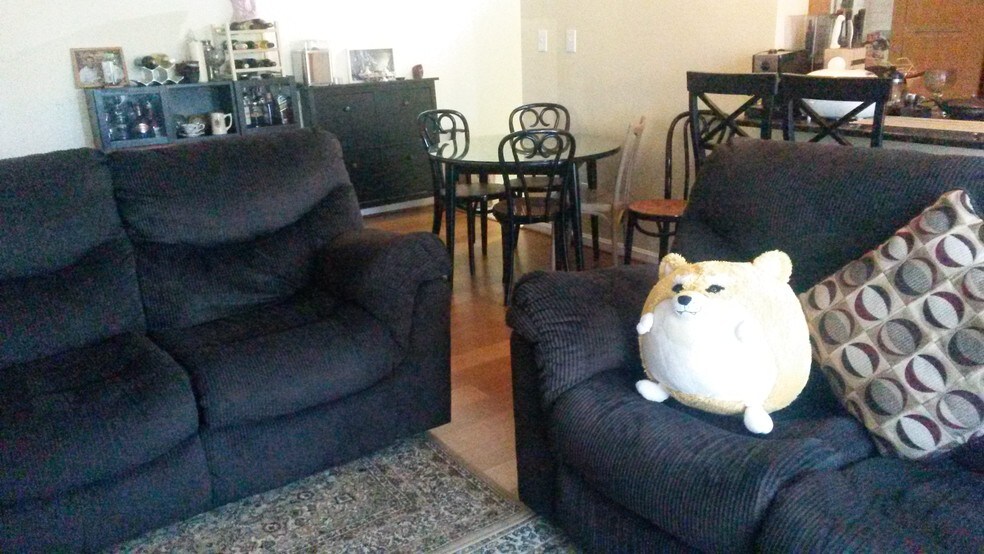 Building Photo - 12702 Veirs Mill Rd