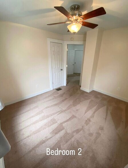 Bedroom (2) - 541 Tompkins St