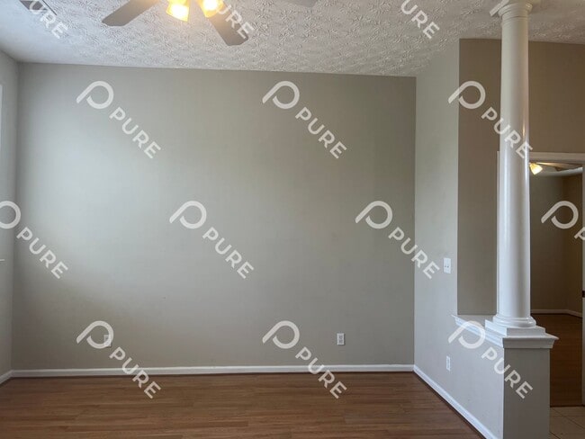 Building Photo - 8713 Ridgestone Ct