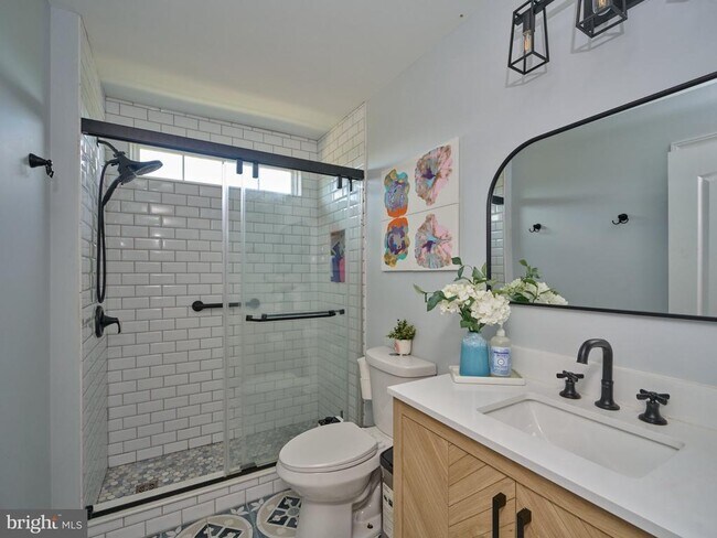 Building Photo - 3238 Waterstone Ct