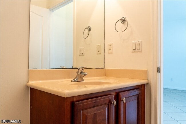 Building Photo - 7029 Ambrosia Ln
