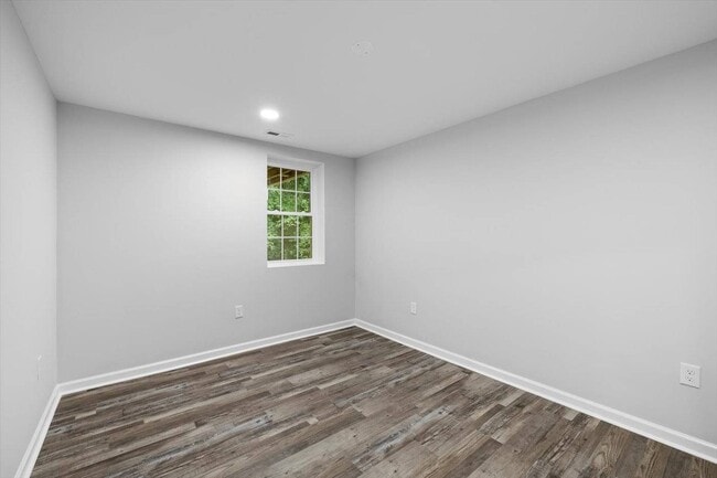 Building Photo - 1010 Hotchkiss Ct