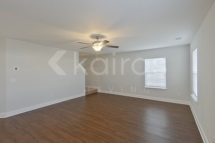 Building Photo - 103 Western Red Cedar Dr