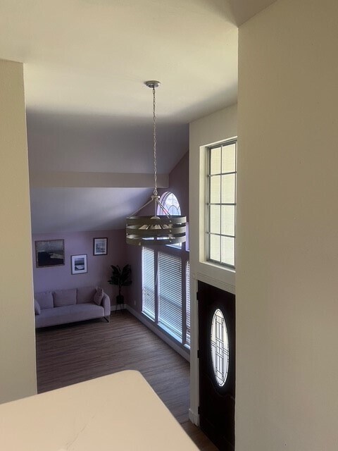 Building Photo - 16818 Rockbend