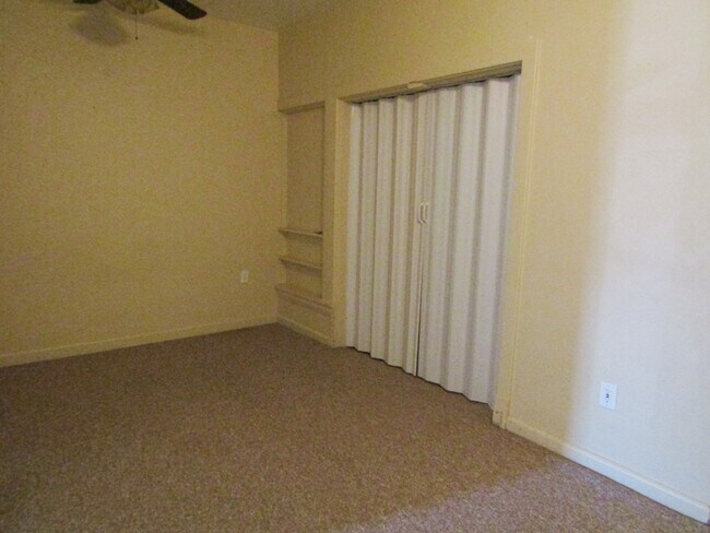 Building Photo - 315 Ridge Manor Dr