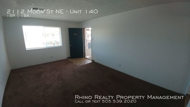 Building Photo - 2112 Moon St NE