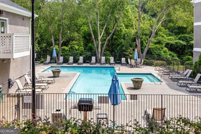 Building Photo - 55 St Claire Ln NE