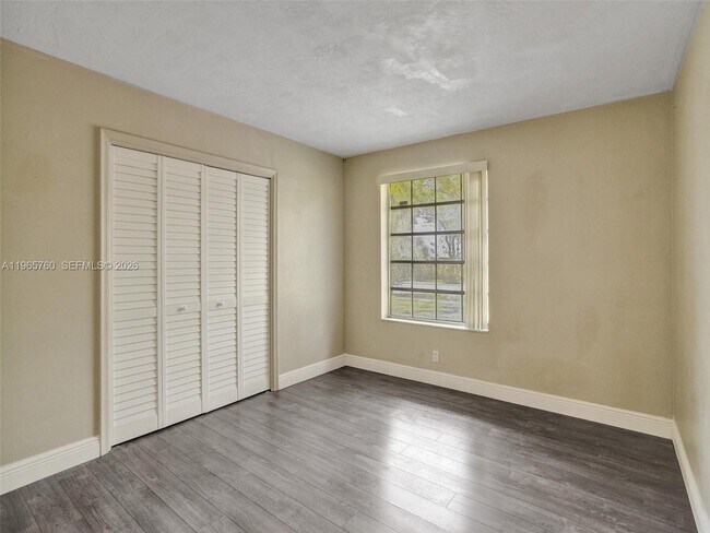 Building Photo - 4330 NW 8th St