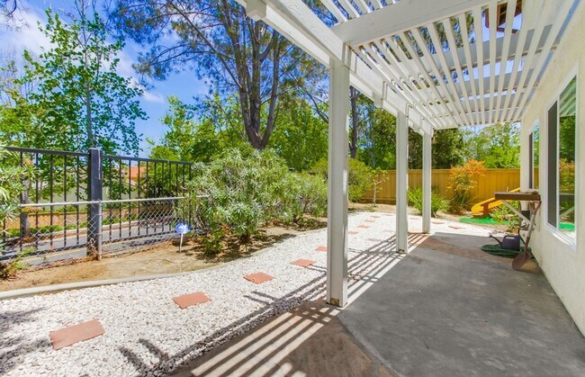 Building Photo - Charming Carmel Valley House in great loca...