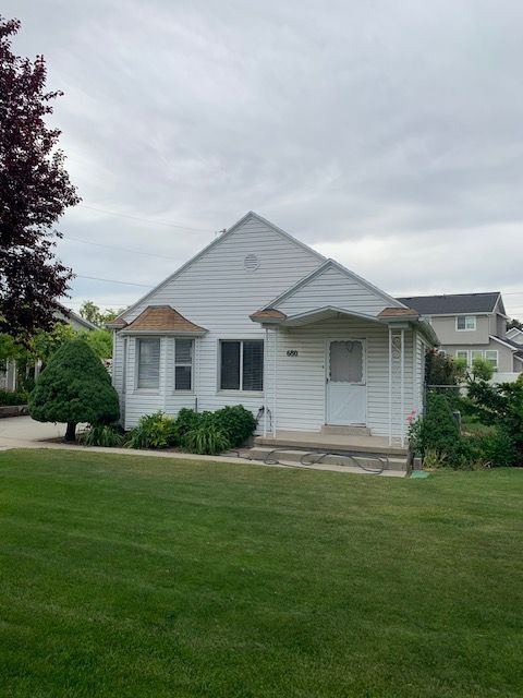 Building Photo - 680 W 4800 S