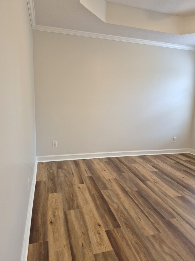 Building Photo - 3931 Lillian Guest Cir