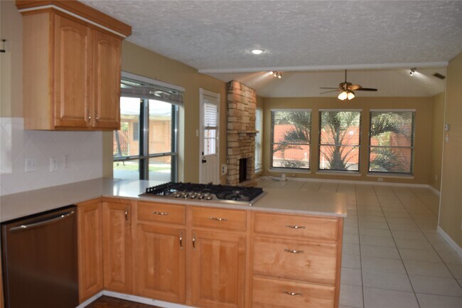 Building Photo - 3310 Little Farms Ct