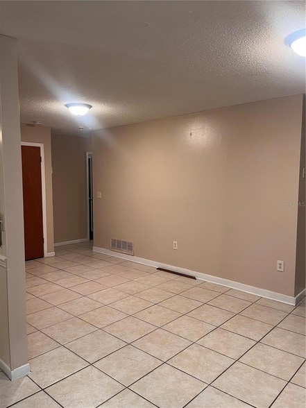 Building Photo - 6821 Derrick Dr