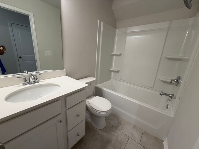 Building Photo - 311 Mahone Dr
