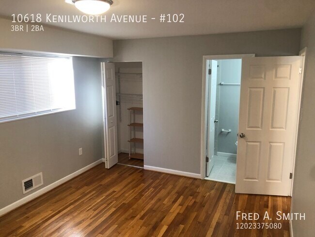 Building Photo - 10618 Kenilworth Ave