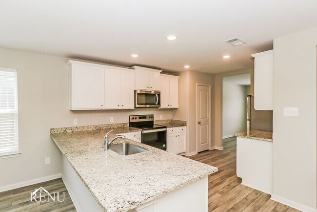 Building Photo - Coming Soon!