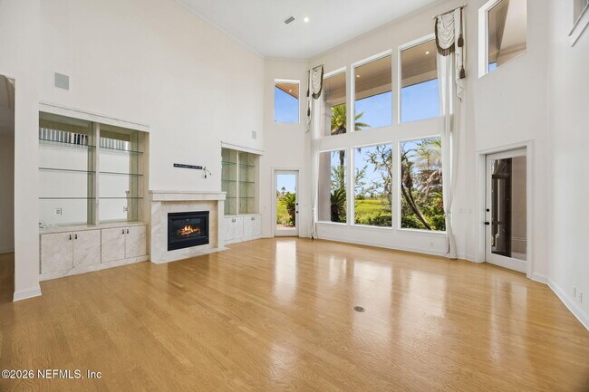 Building Photo - 132 Lantern Wick Pl